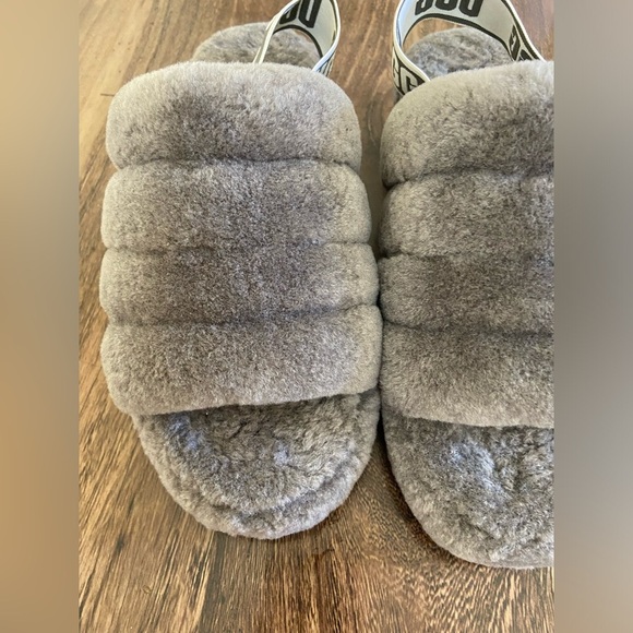 Uggs - Picture 3 of 8